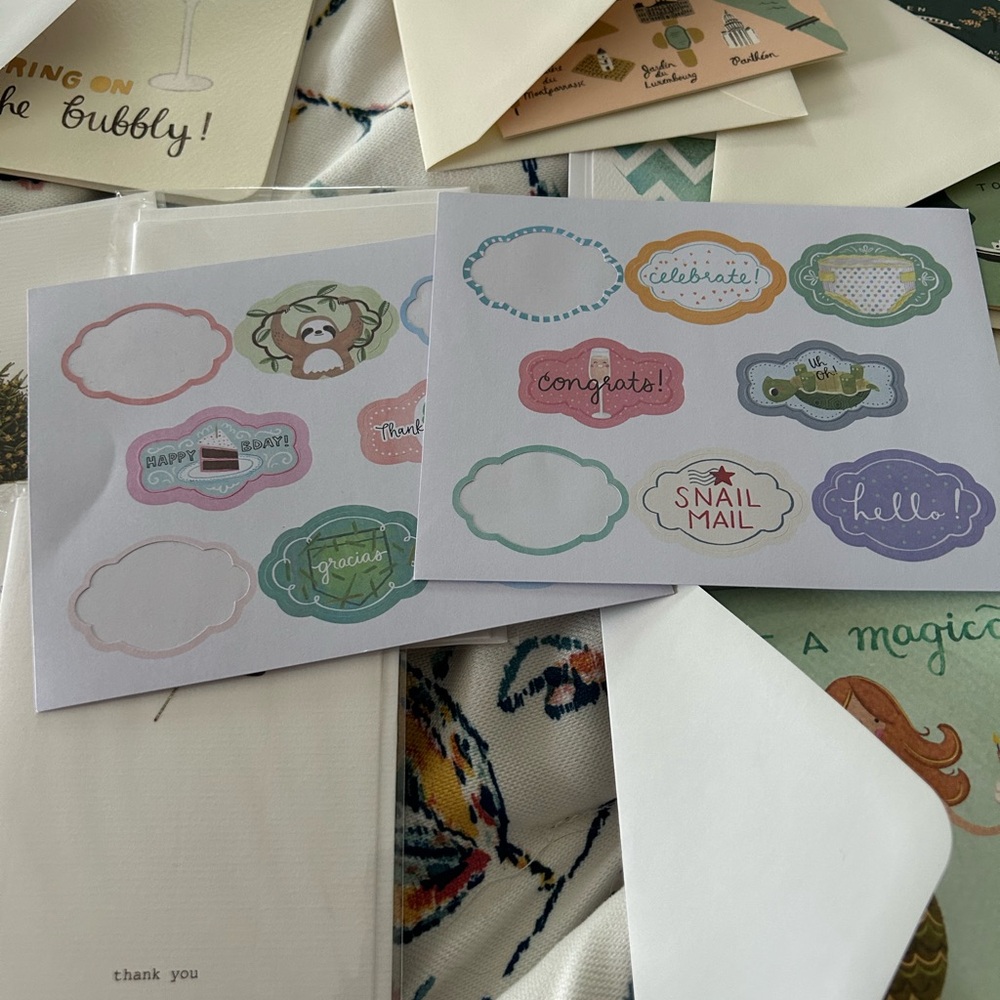 Assorted Greeting Cards with Envelopes - Picture 12 of 12